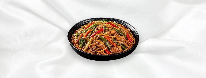 Teppan Soba Noodle — Noodle cooked with garlic, butter, herbs and vegetables or chicken, served on the sizzling platter, GB C