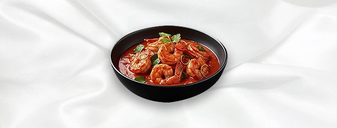 Goong Choo Chee — Stir-fried black tiger prawns with spicy red curry paste & lemon leaf, GB Canteen Swanley Thai