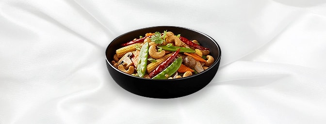 Pad Med Mamuang Veg — Stir-fried curry with cashew nuts, mushrooms & dried chillies, GB Canteen Swanley Thai