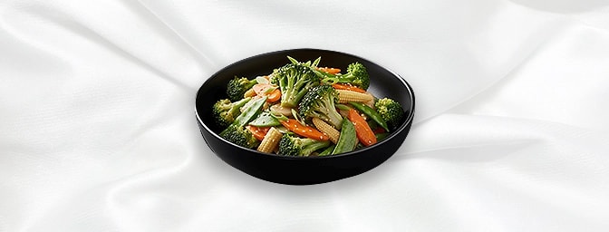Vegan Pad Kee Mao — Spicy stir-fried flat noodles with vegetables, GB Canteen Swanley Thai
