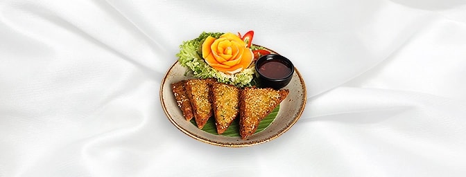 Monk's Vegetable on Toast — Mashed vegetable with Thai herbs and sesame seeds - served with a sweet chilli sauce, GB Canteen 