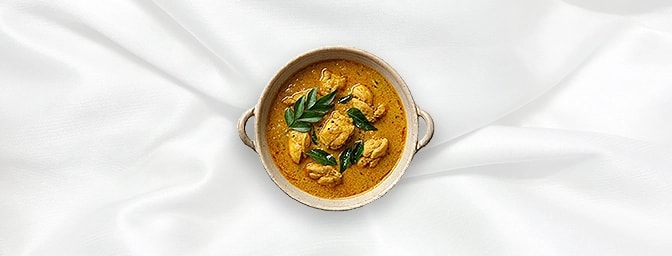 Goan Chicken Curry - Taster — Experience a vibrant escape to the coast with this perfectly portioned taster. Succulent chicke