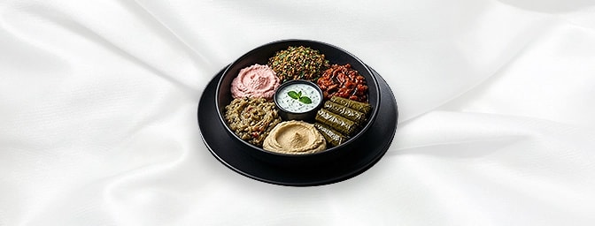 Mixed Cold Meze — Perfect For Sharing For 2 People Sarma, Cacik, Kisir, Humus, Tarama, Patlican Soslu, Babaganoush Large, GB