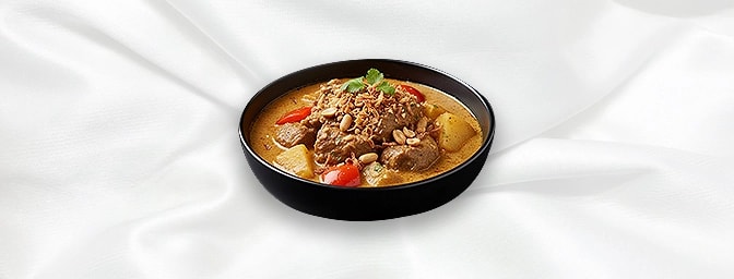 Massaman Curry — Coconut milk, onion, potatoes, peppers & fried shallots, GB Canteen Petts Wood Thai