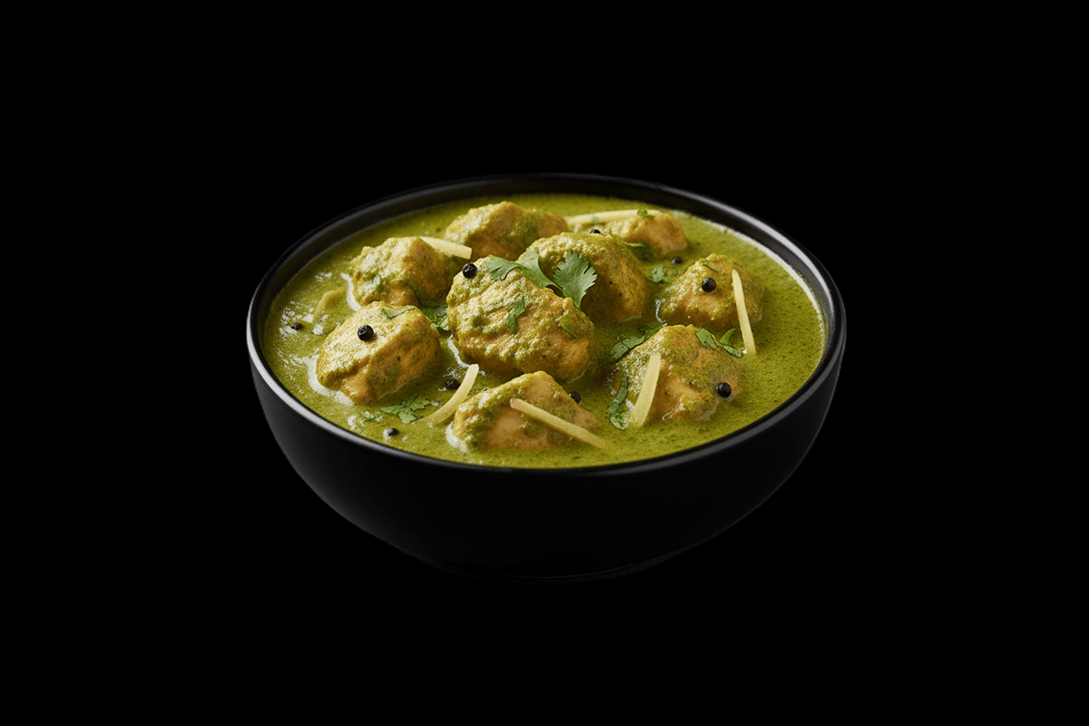 Goan Green Chicken Curry — Chicken breast in mint, coriander, celery and spices, barbecued with peppercorn, onion, ginger and